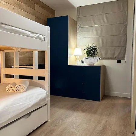 Apartment Upstays - Total Renovation 2023 *
